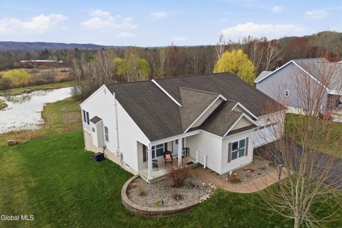 39 Gurba Drive, Stillwater, NY, 12170 | Card Image