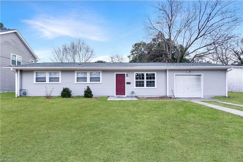 113 Commonwealth Ave, Chesapeake, VA, 23325-2242 | Card Image