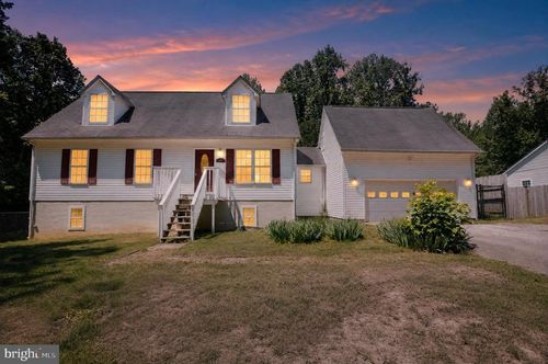 1820 Striped Bass Ct, LUSBY, MD, 20657-4042 | Card Image