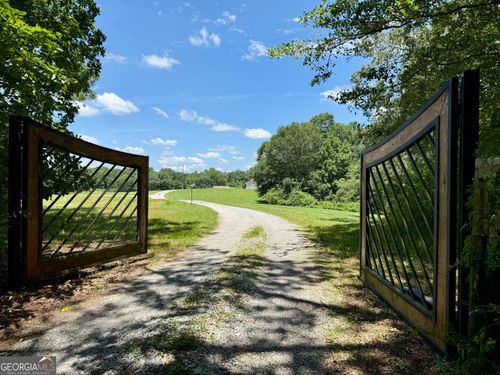 274 Red Barn Rd, Bowdon, GA, 30108-1034 | Card Image