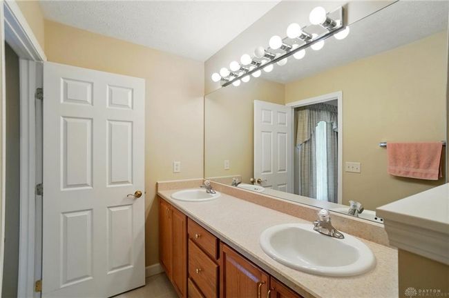 114 Millwood Village Dr, House other with 3 bedrooms, 2 bathrooms and null parking in Englewood OH | Image 23