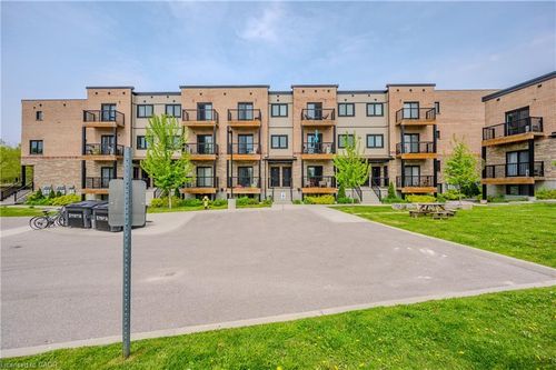 5c-164 Heiman St, Kitchener, ON, N2M0B8 | Card Image