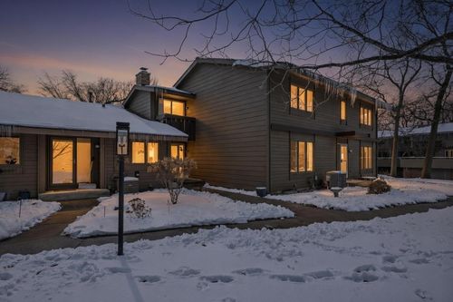 149 Birnamwood Dr, Burnsville, MN, 55337-2934 | Card Image