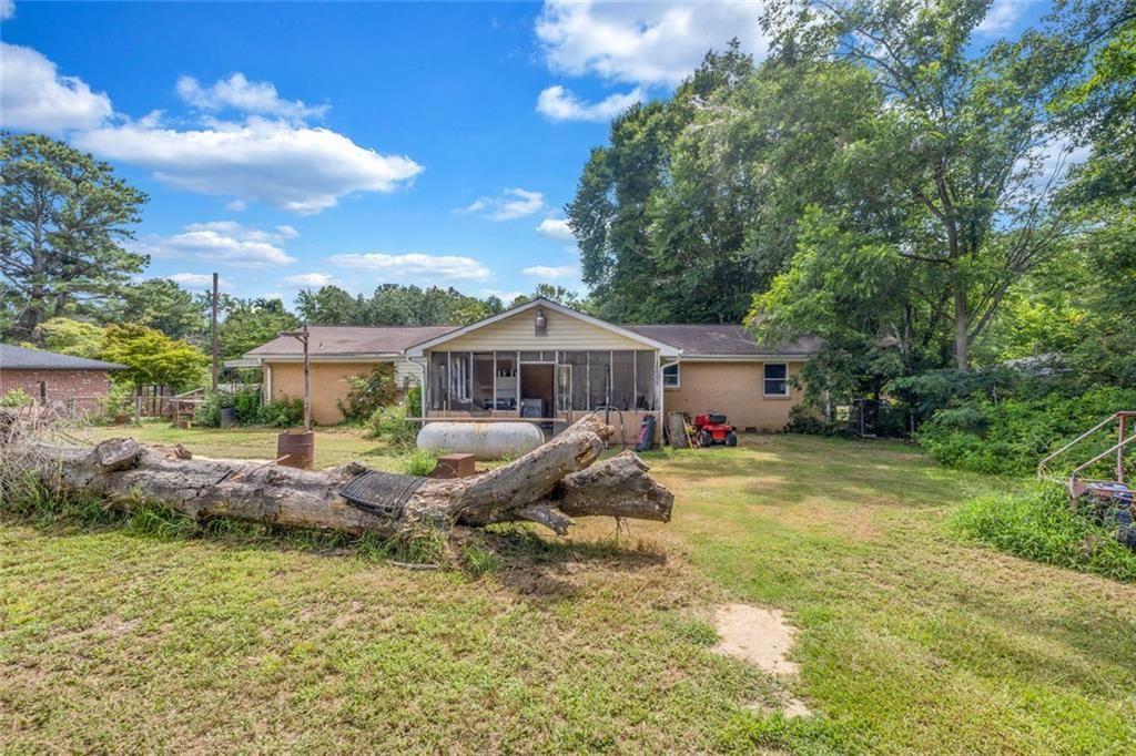 Residential in Lithia Springs 4