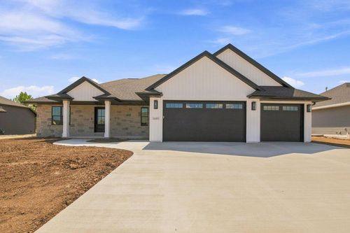 3685 Ella Jo Way, ASHWAUBENON, WI, 54115 | Card Image