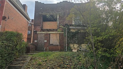 1215 W North Ave, Pittsburgh, PA, 15233-1935 | Card Image