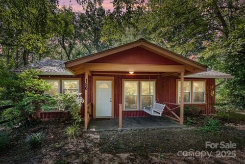 186 Pisgah View Rd, Asheville, NC, 28806-9637 | Card Image
