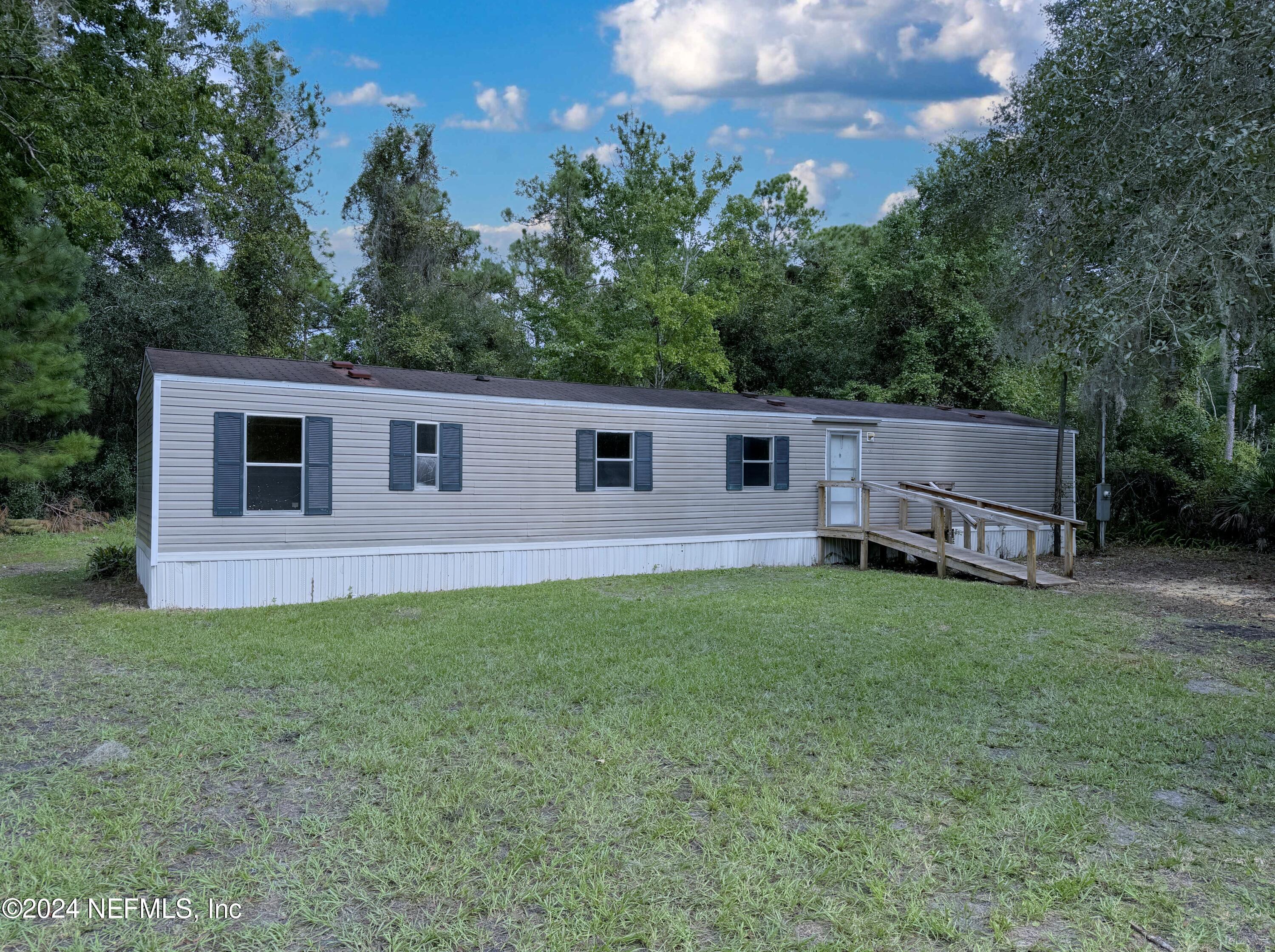 Amberjack St, Satsuma, FL 32189