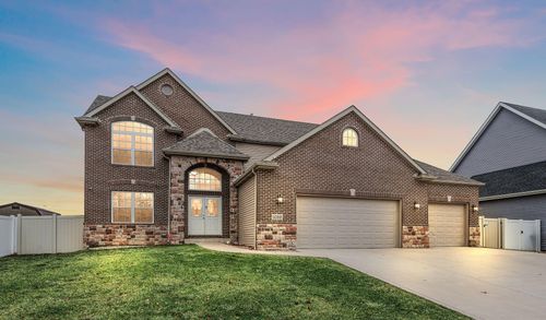 1089 Lakeview Dr, Hobart, IN, 46342 | Card Image