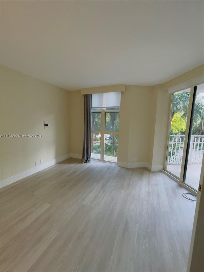 APT-309 - 2000 Towerside Ter, Condo with 2 bedrooms, 2 bathrooms and null parking in Miami FL | Image 7