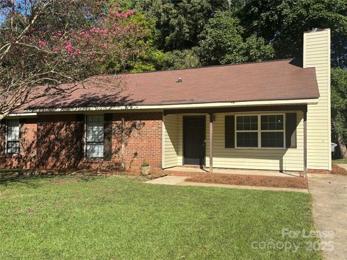 6524 Pineburr Rd, Charlotte, NC, 28211-6260 | Card Image
