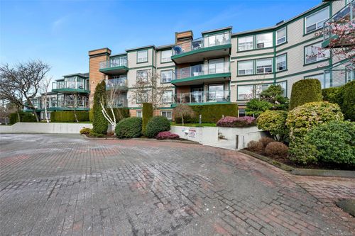212-899 Darwin Ave, Victoria, BC, V8X2X7 | Card Image