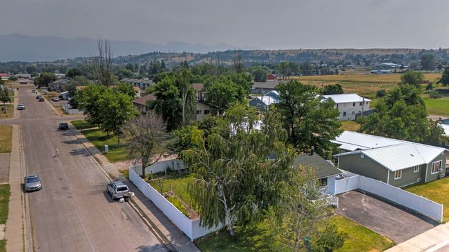 1001 5 Th St W, House other with 2 bedrooms, 1 bathrooms and null parking in Polson MT | Image 8