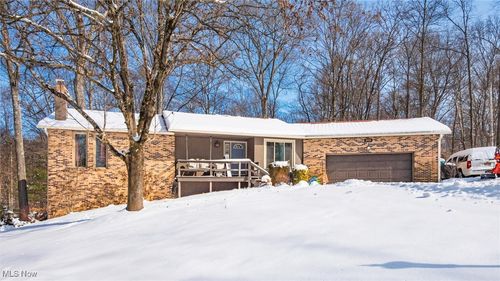 2955 Tarkman Dr, Nashport, OH, 43830-9577 | Card Image