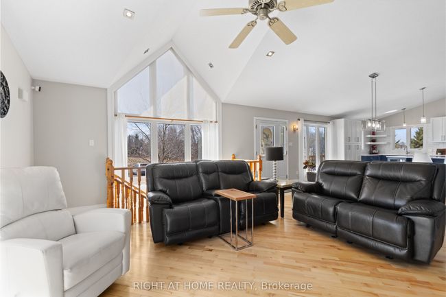 390 Marcel St, House other with 3 bedrooms, 2 bathrooms and 6 parking in Alfred ON | Image 14