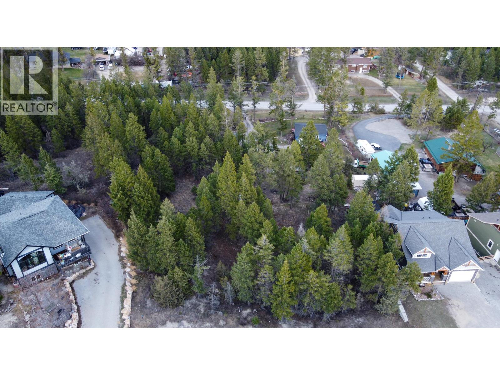 Land in Windermere 4