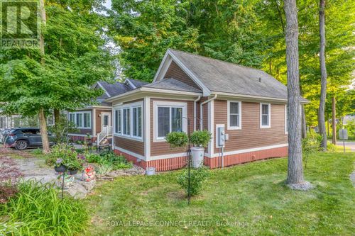 129-2 Chipmunk Lane S, Prince Edward County (Athol), ON, K0K1P0 | Card Image