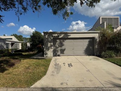 15 - 13619 Twin Lakes Lane, Townhouse with 3 bedrooms, 2 bathrooms and null parking in Tampa FL | Image 1