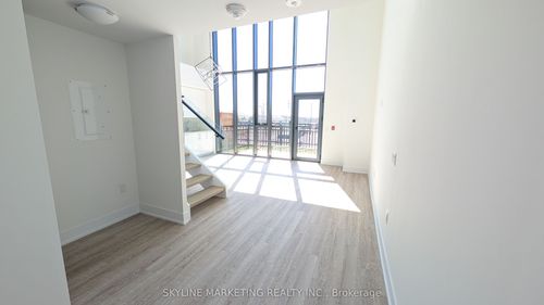 102-2450 Old Bronte Rd, Oakville, ON, L6M5P6 | Card Image