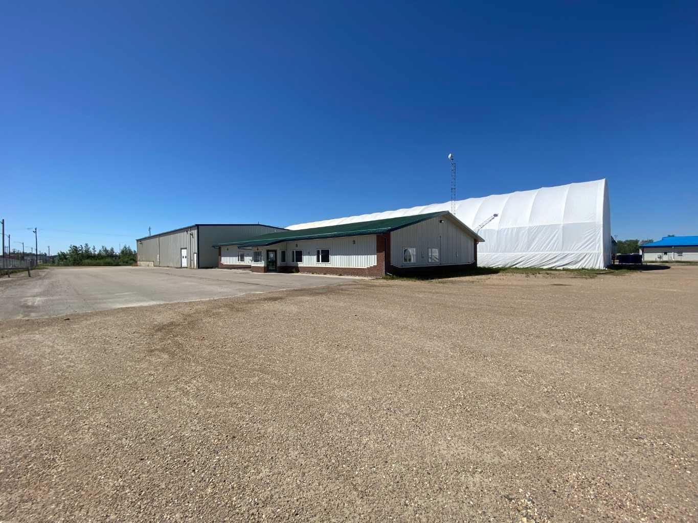 Commercial Sale in Ponoka