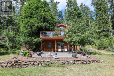 6141 Lacon Rd, House other with 2 bedrooms, 2 bathrooms and 4 parking in Denman Island BC | Image 1