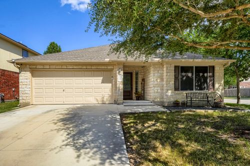 18701 Dry Pond Dr, Pflugerville, TX, 78660-5510 | Card Image