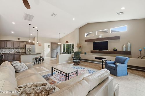 62870 E Amberwood Dr, Tucson, AZ, 85739-1834 | Card Image