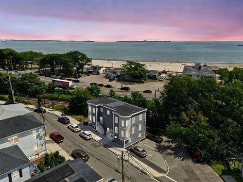 6 Garfield Ave, Revere, MA, 02151-3686 | Card Image