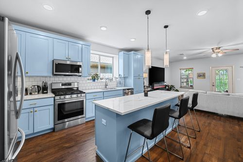 7518 Morton St, Dallas, TX, 75209-4010 | Card Image