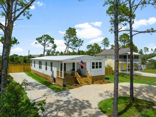 201 Nautilus Dr, Port St. Joe, FL, 32456-6246 | Card Image