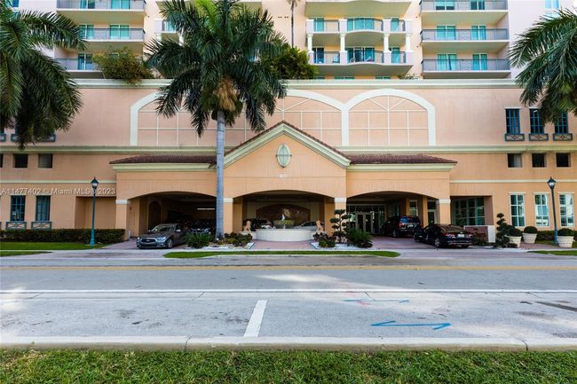 APT-603 - 17555 Atlantic Blvd, Condo with 2 bedrooms, 2 bathrooms and null parking in Sunny Isles Beach FL | Image 52