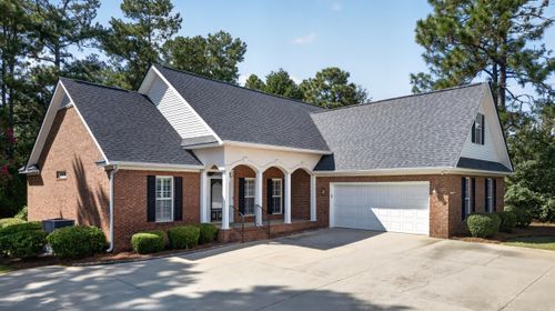 212 Red Oak Ln, Aiken, SC, 29803-2642 | Card Image