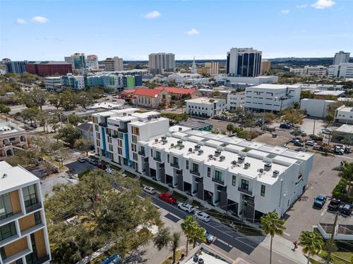 212-1558 4th St, SARASOTA, FL, 34236-5002 | Card Image