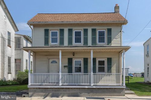 237 W Main Ave, MYERSTOWN, PA, 17067-1022 | Card Image