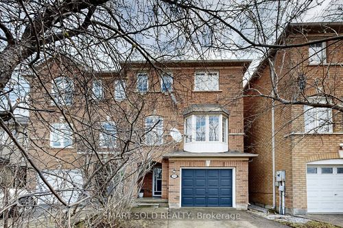 299 Yellowood Cir, Thornhill, ON, L4J8L8 | Card Image