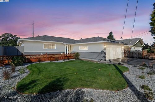 1077 Aberdeen Ave, Livermore, CA, 94550-5502 | Card Image