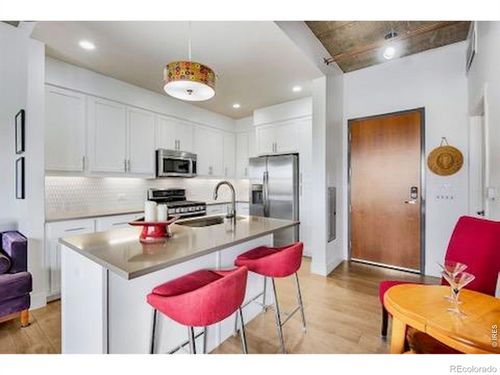 402-3401 Arapahoe Ave, Boulder, CO, 80303-1052 | Card Image