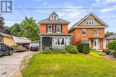 565 10 Th St W, House other with 3 bedrooms, 2 bathrooms and 5 parking in Owen Sound ON | Image 1