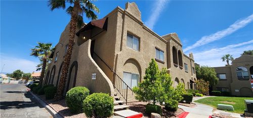 apt-203-5181 Pioneer Ave, Las Vegas, NV, 89146-8002 | Card Image