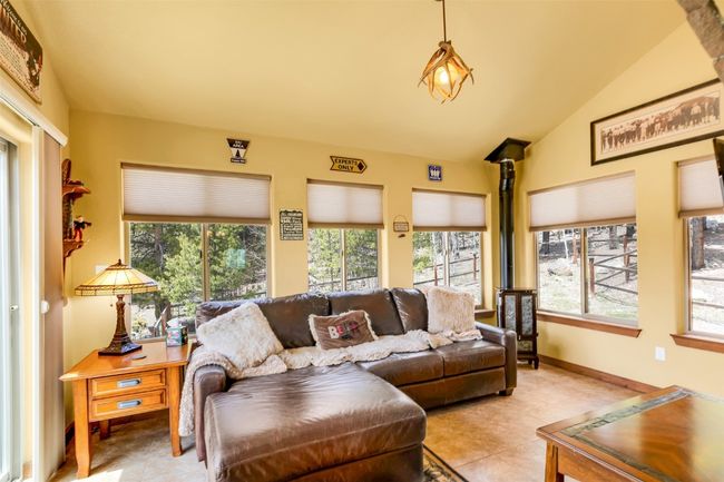 Perfect 2nd living room space | Image 18
