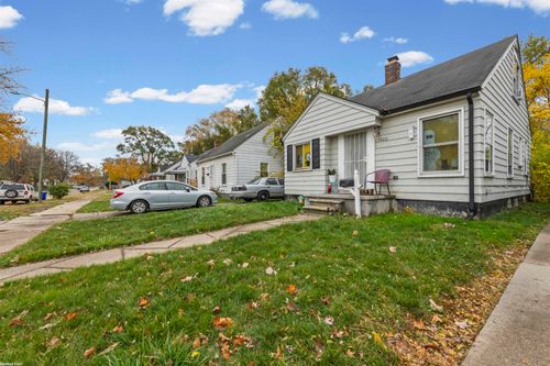 19400 Kingsville St, Detroit, MI, 48225-2180 | Card Image