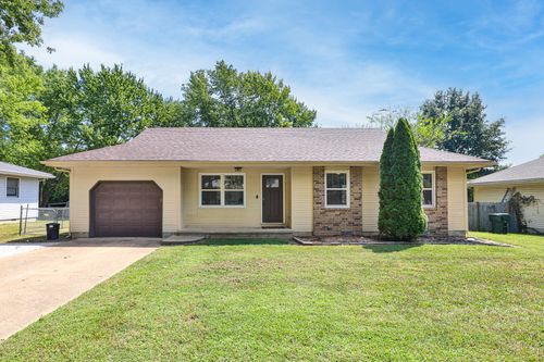 1220 S Carl Ave, Bolivar, MO, 65613 | Card Image