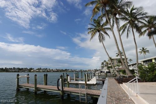 apt-102-2850 Gulf Shore Blvd N, NAPLES, FL, 34103-4319 | Card Image