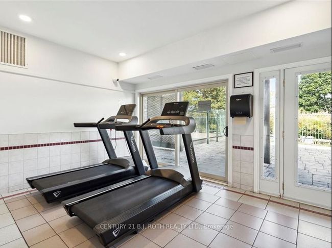 9 Evergreen Crt, Condo with 3 bedrooms, 3 bathrooms and 1 parking in Barrie ON | Image 43