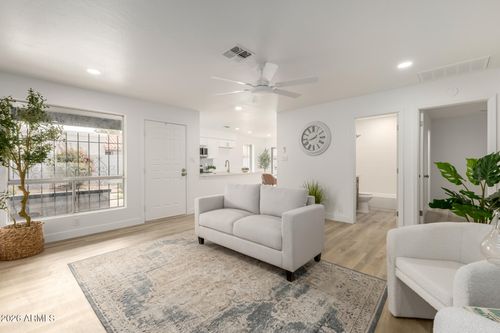 8-9015 W Elm St, Phoenix, AZ, 85037-1146 | Card Image