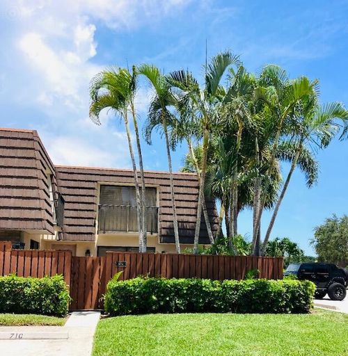 1714 17th Ct, Jupiter, FL, 33477-9089 | Card Image