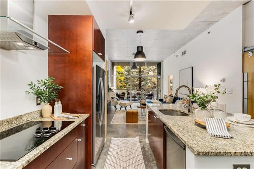 unit-104-130 Arizona Ave Ne, Atlanta, GA, 30307-2254 | Card Image