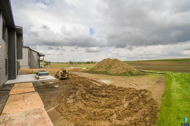 6504 E Hawker Trl, House other with 5 bedrooms, 4 bathrooms and null parking in Sioux Falls SD | Image 86