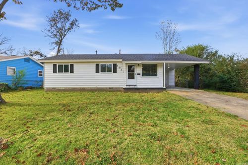 1013 Graham Ave, North Little Rock, AR, 72117-4524 | Card Image