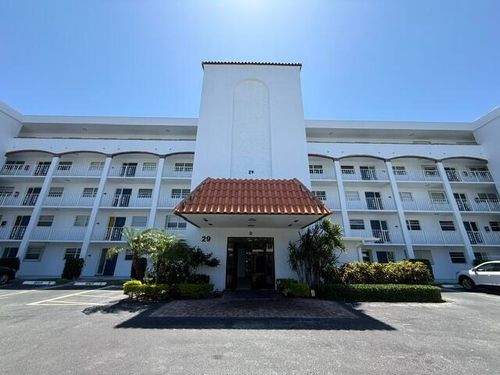 304-29 Yacht Club Dr, North Palm Beach, FL, 33408-3986 | Card Image